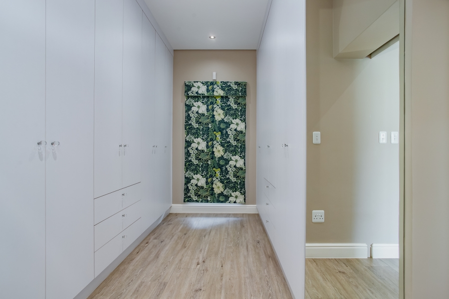 4 Bedroom Property for Sale in Courtrai Western Cape